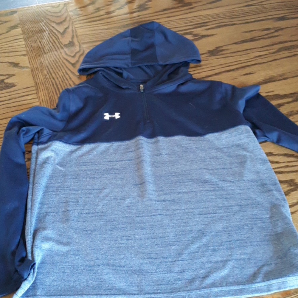 Boys Under Armour long sleeve shirt